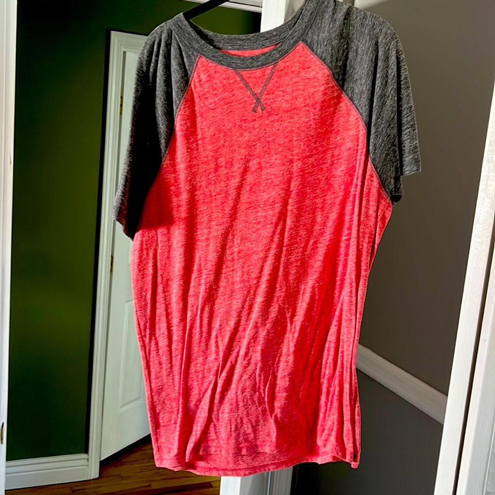 Large salmon colored Urban outfitters short sleeve shirt
